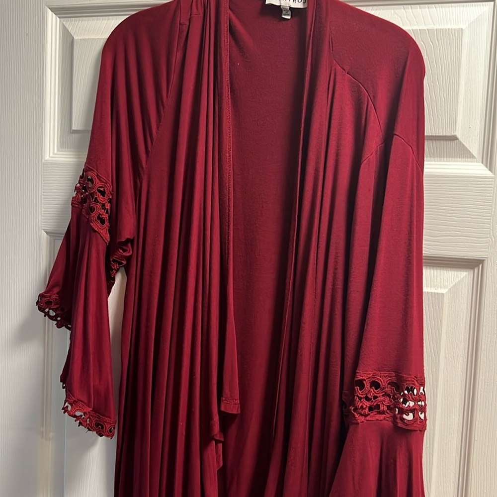 Cardigan with Lace details in sleeves